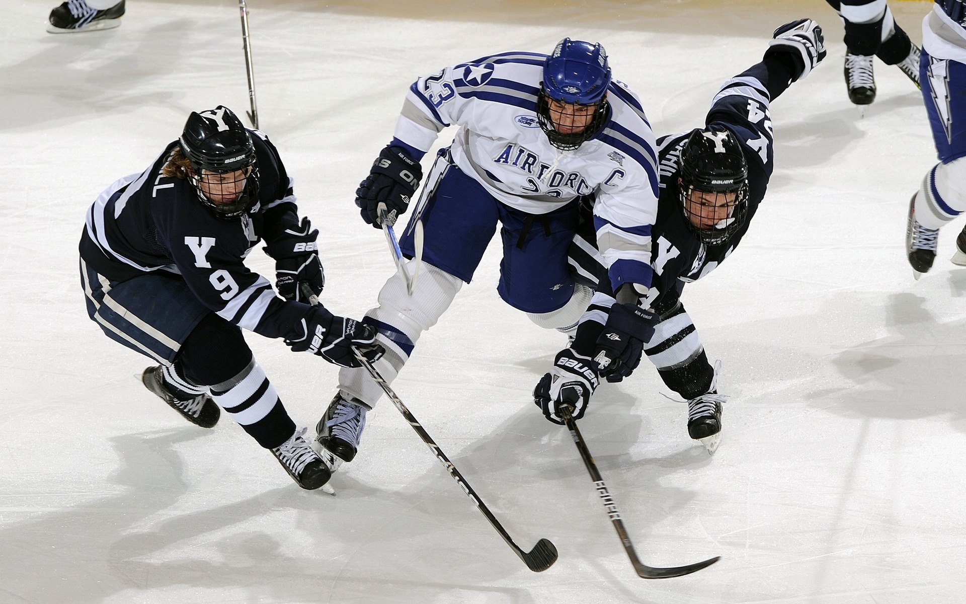 联赛助教成长计划培养更多教练后备力量,教练技术选拔助教问助教的问题