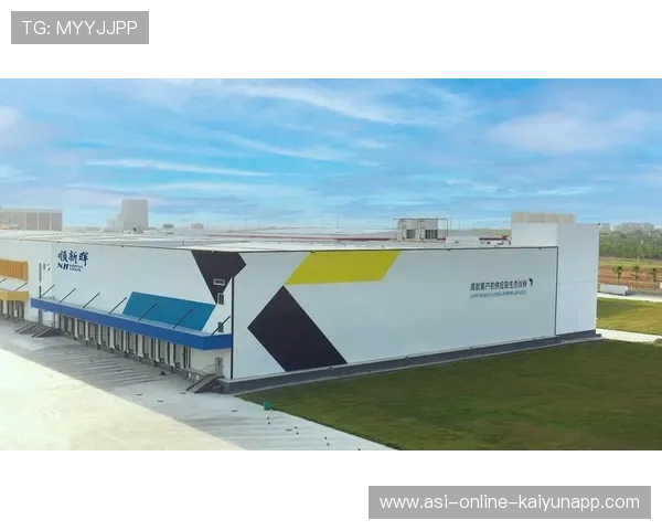 国米双边翼反复冲击形成前场层层推进——全景解码现代进攻的智慧