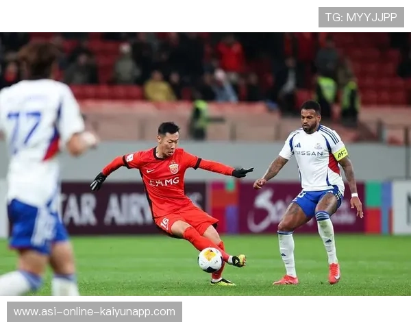 上海海港徐新妙传助攻，李明连续破门——震撼全场的精彩对决